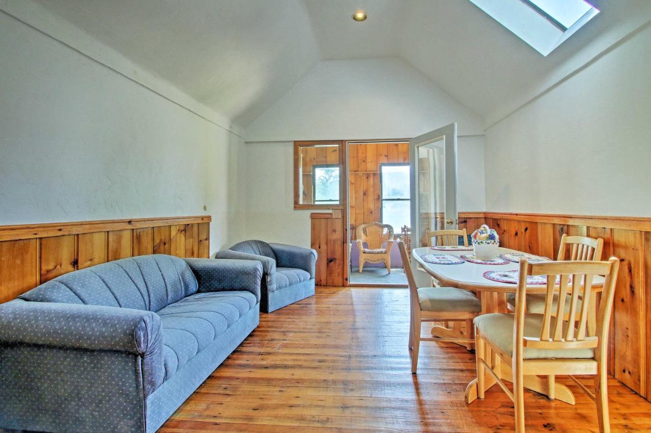 Lakefront Rumney Retreat With Shared Dock And Beach! 외부 사진