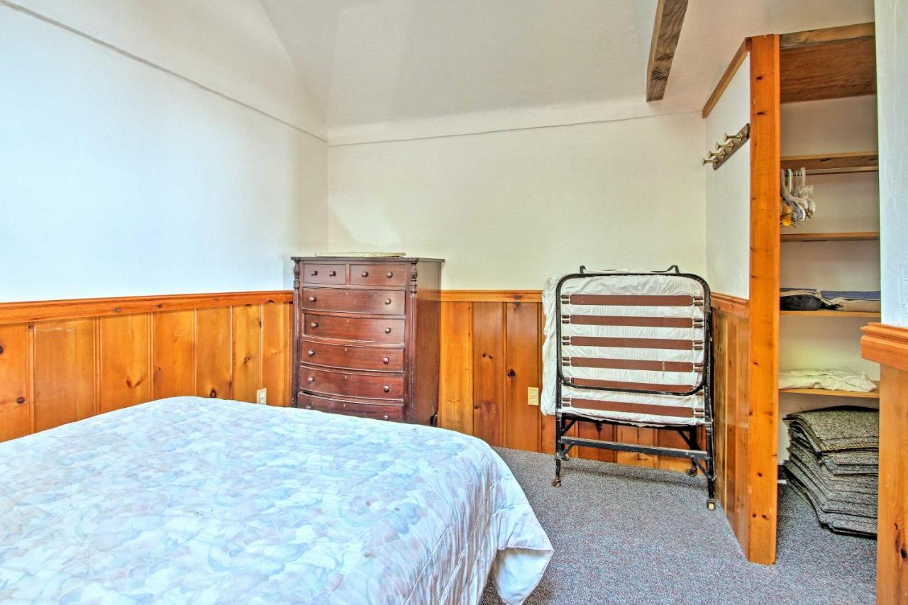 Lakefront Rumney Retreat With Shared Dock And Beach! 외부 사진